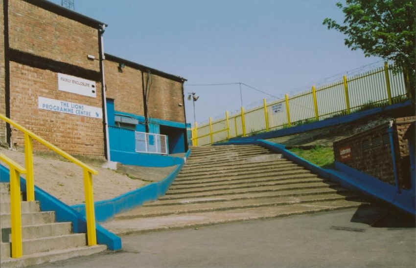 The Old Steps up to the Halfway Line